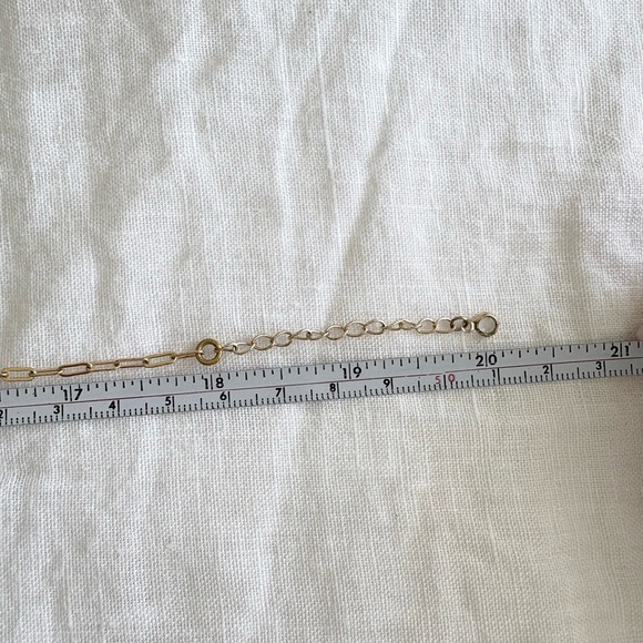 “L” Gold Initial Necklace Set - Picture 5 of 6